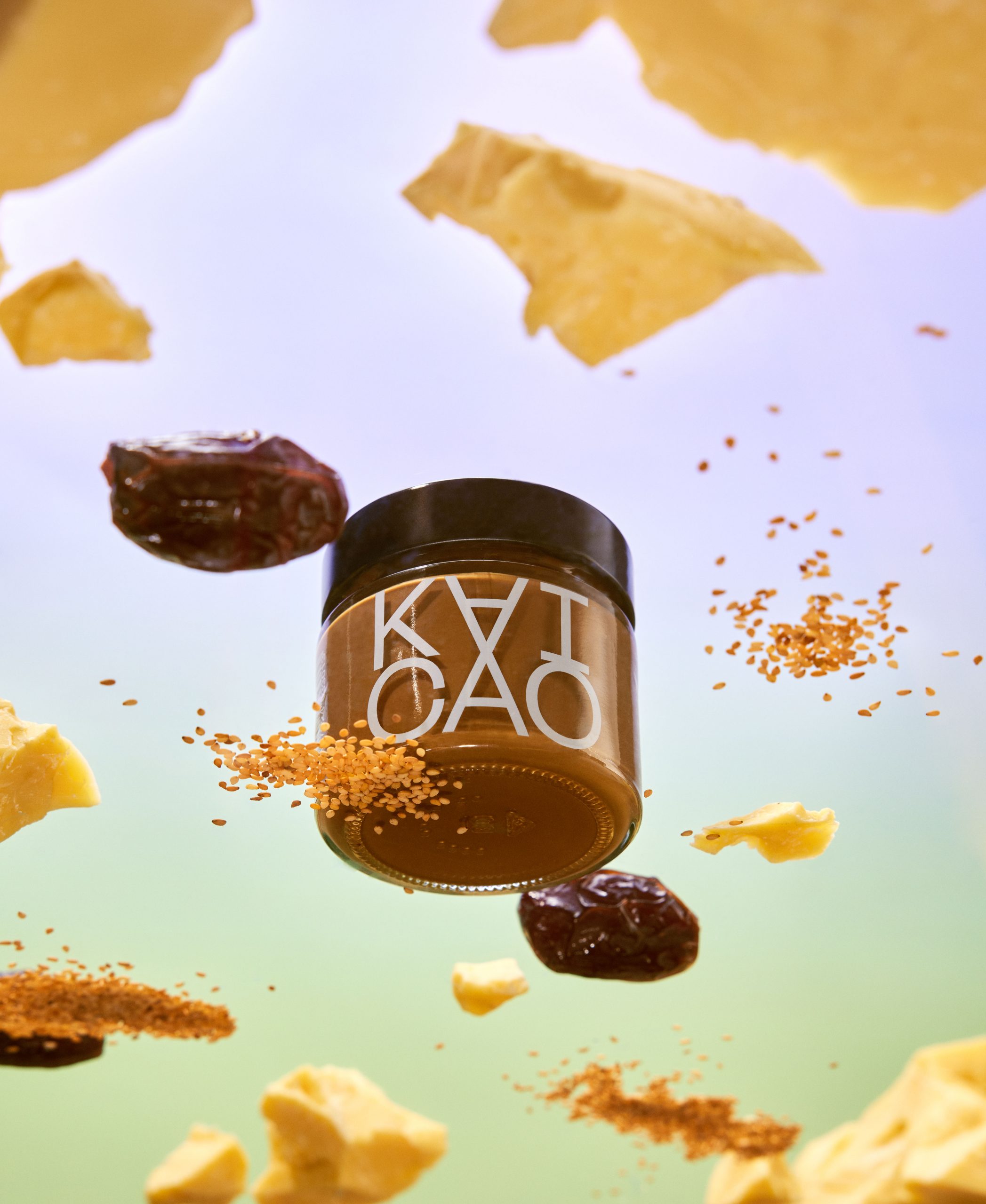 Campaña publicitaria realizada por la fotógrafa Tessa Dóniga junto a Enri Mür Studio para la crema de cacao KAI CAO.